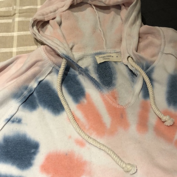 Ocean Drive Hoodie- worn a few times- medium - Picture 3 of 3